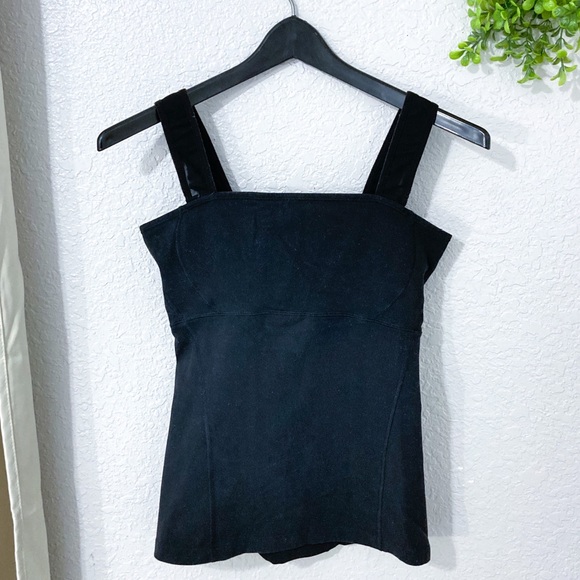 Lucy Workout Black Tank Top - Picture 2 of 8